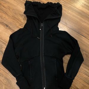 LULULEMON waist Fitted Full Zip up Sweater Sz S